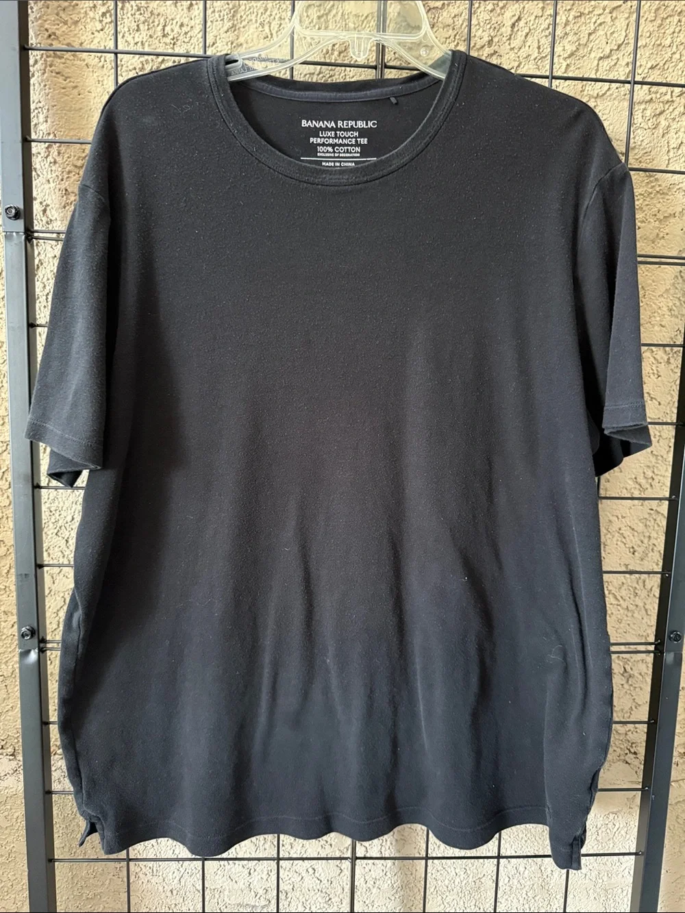 Banana Republic Black Short Sleeve Crew Neck Cotton Tee